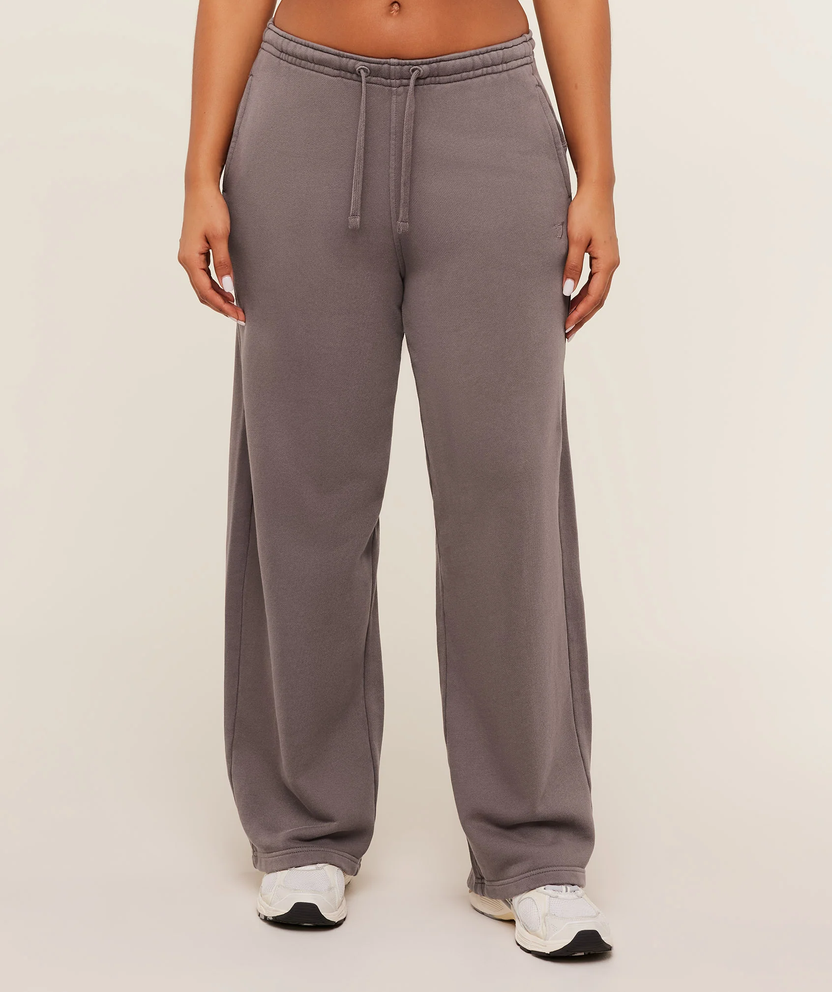 Pump Straight Leg Pants