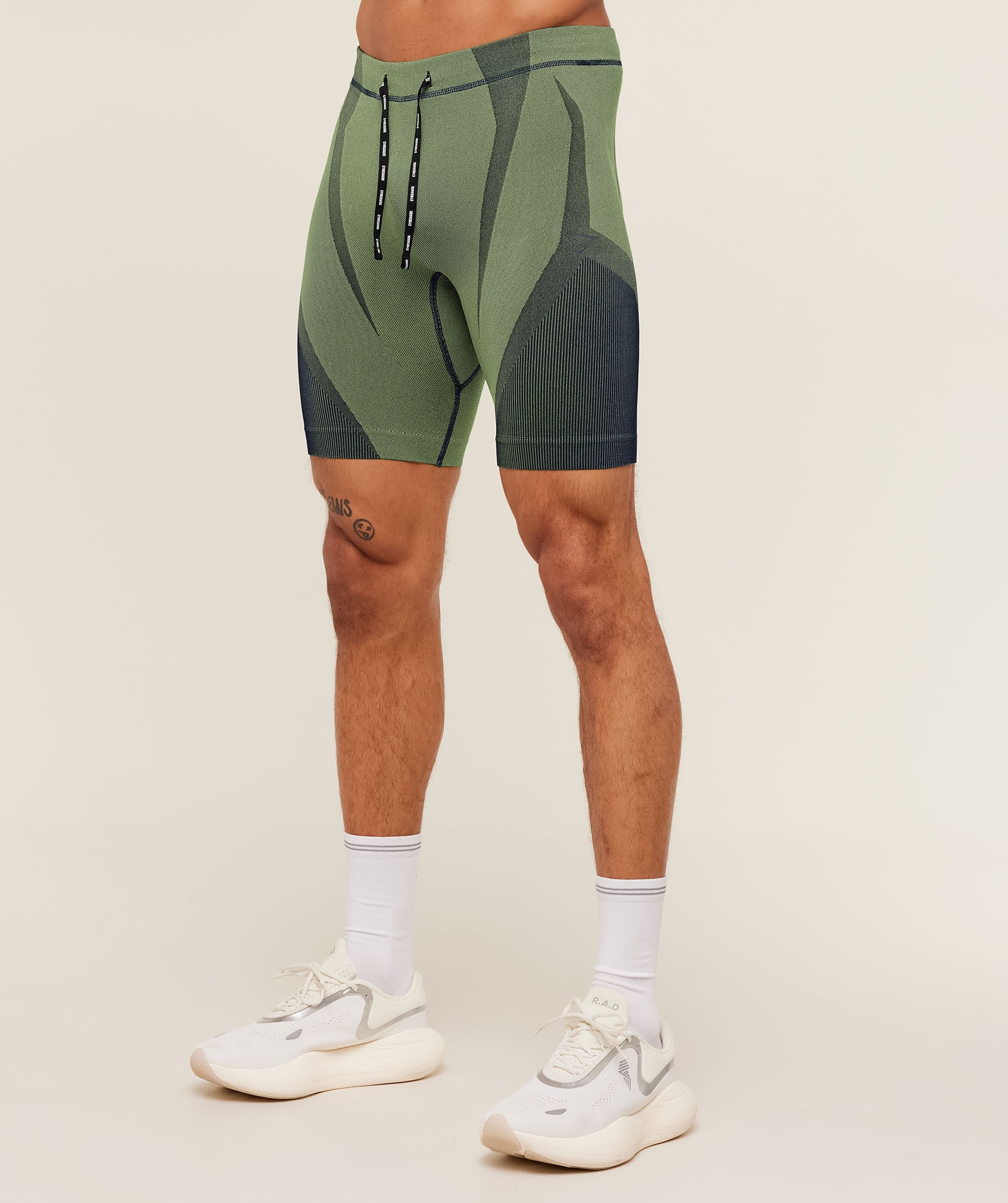 Seamless Running Half Tight