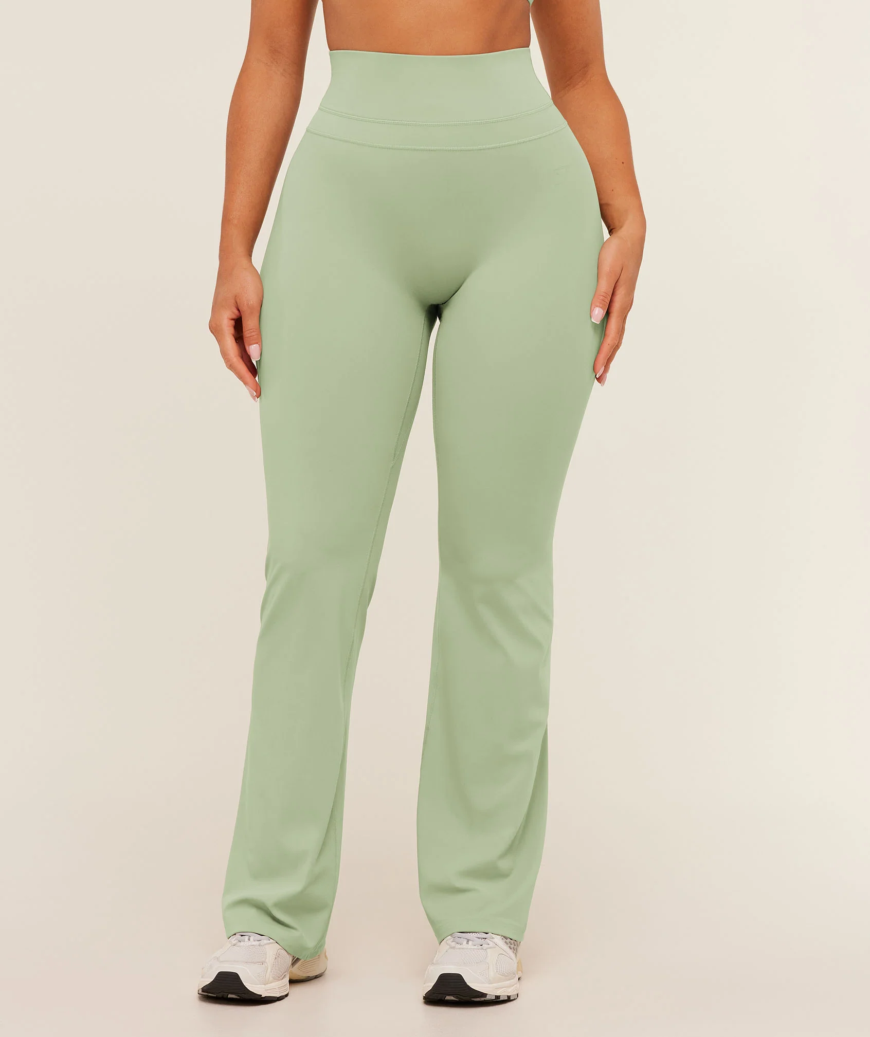 Whitney Regular Flared Legging